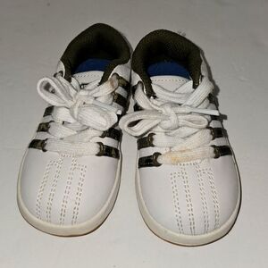 K Swiss classic white and Camouflage Size 6